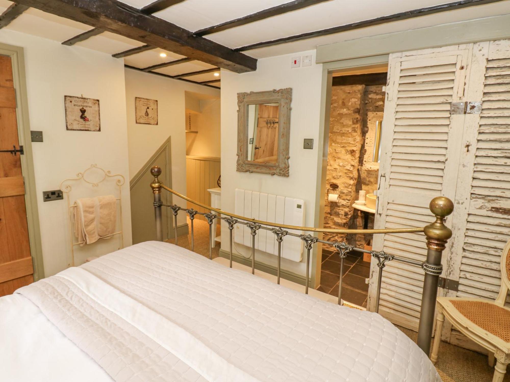 מידלהאם In & Out Cottage מראה חיצוני תמונה